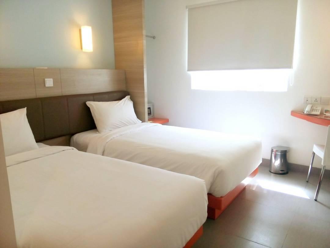 Carani Hotel Yogyakarta Esterno foto