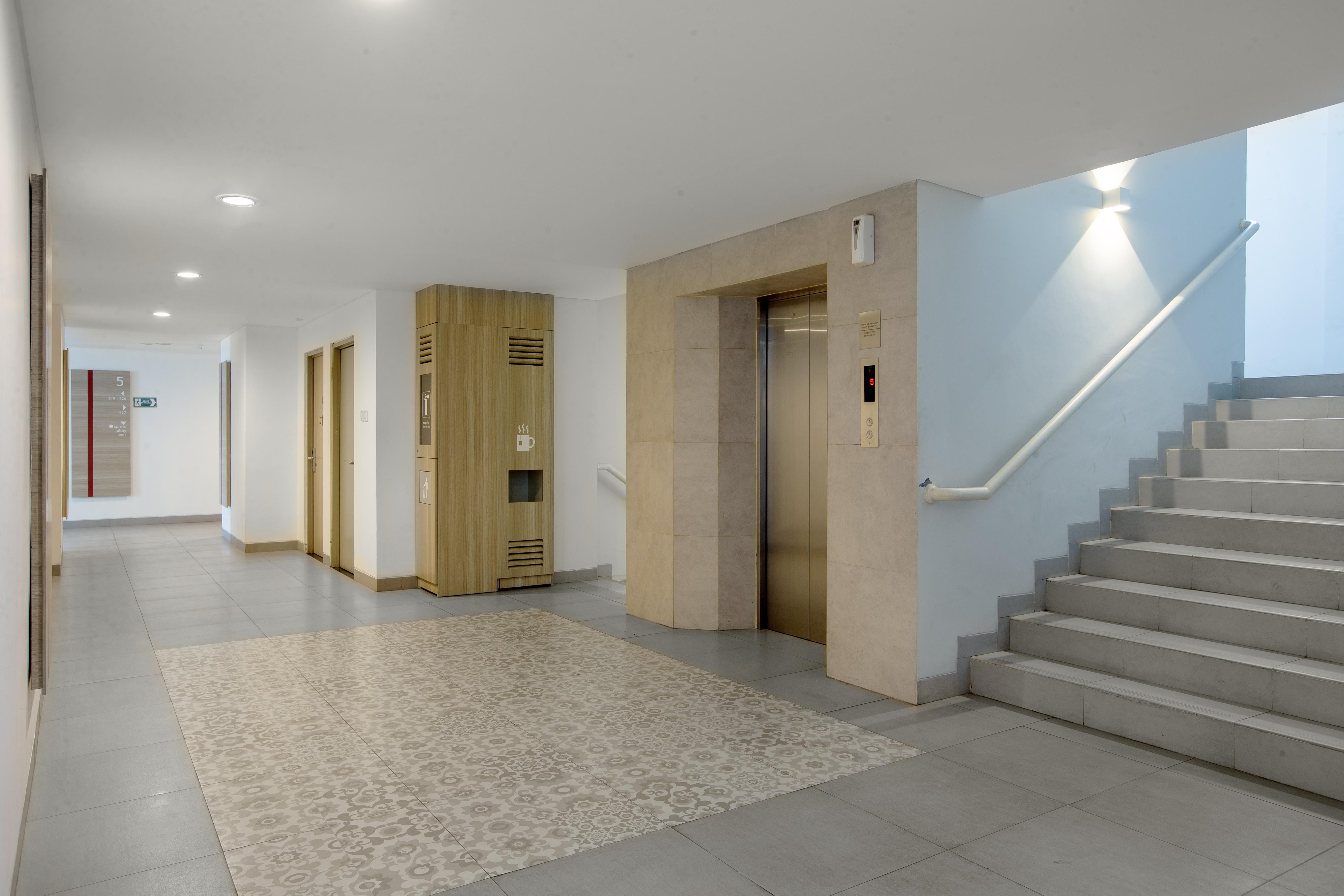 Carani Hotel Yogyakarta Esterno foto
