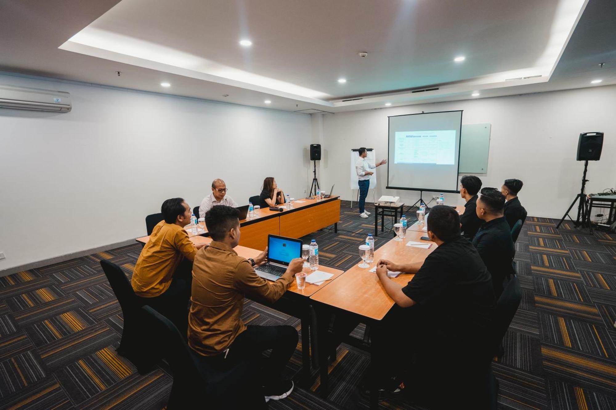 Carani Hotel Yogyakarta Esterno foto