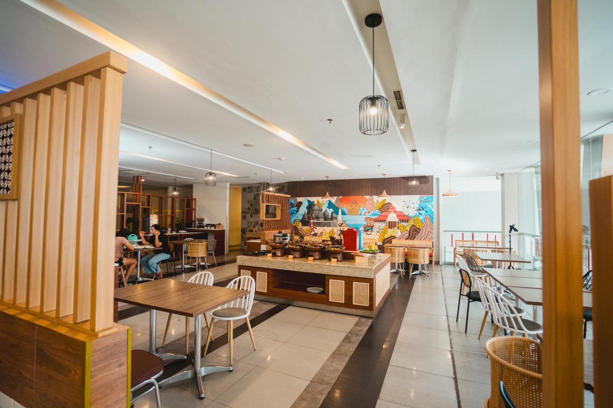 Carani Hotel Yogyakarta Esterno foto