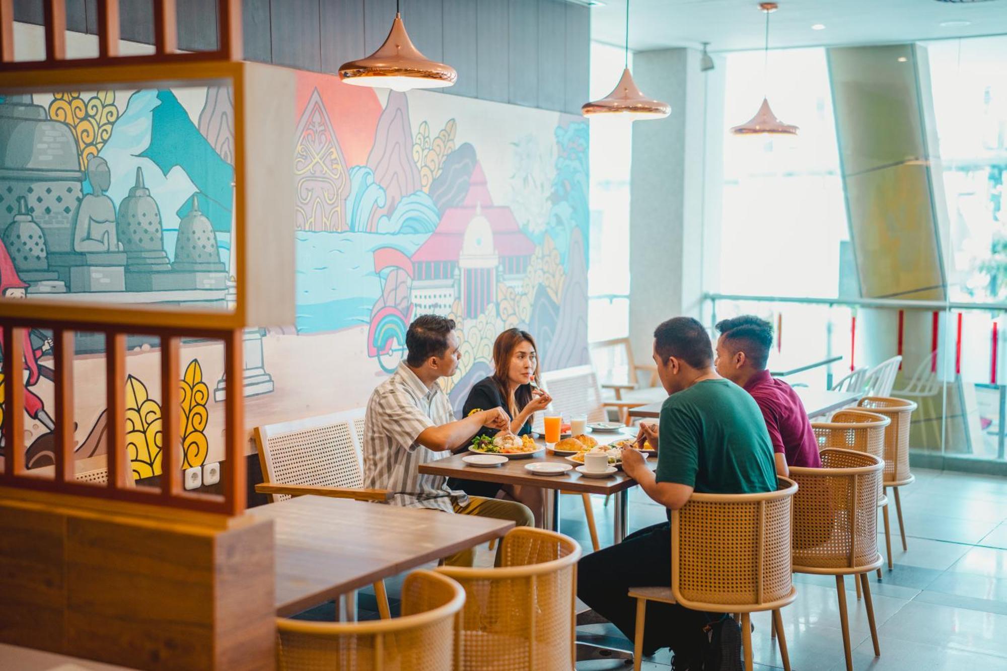 Carani Hotel Yogyakarta Esterno foto